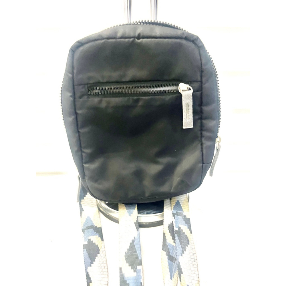 Ozark Trail Santa Ana Black Nylon Crossbody Bag for Adults and Teens Universal